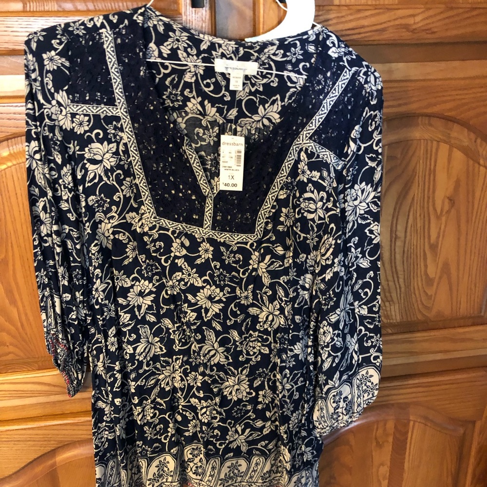 Woman’s Dress Barn blouse